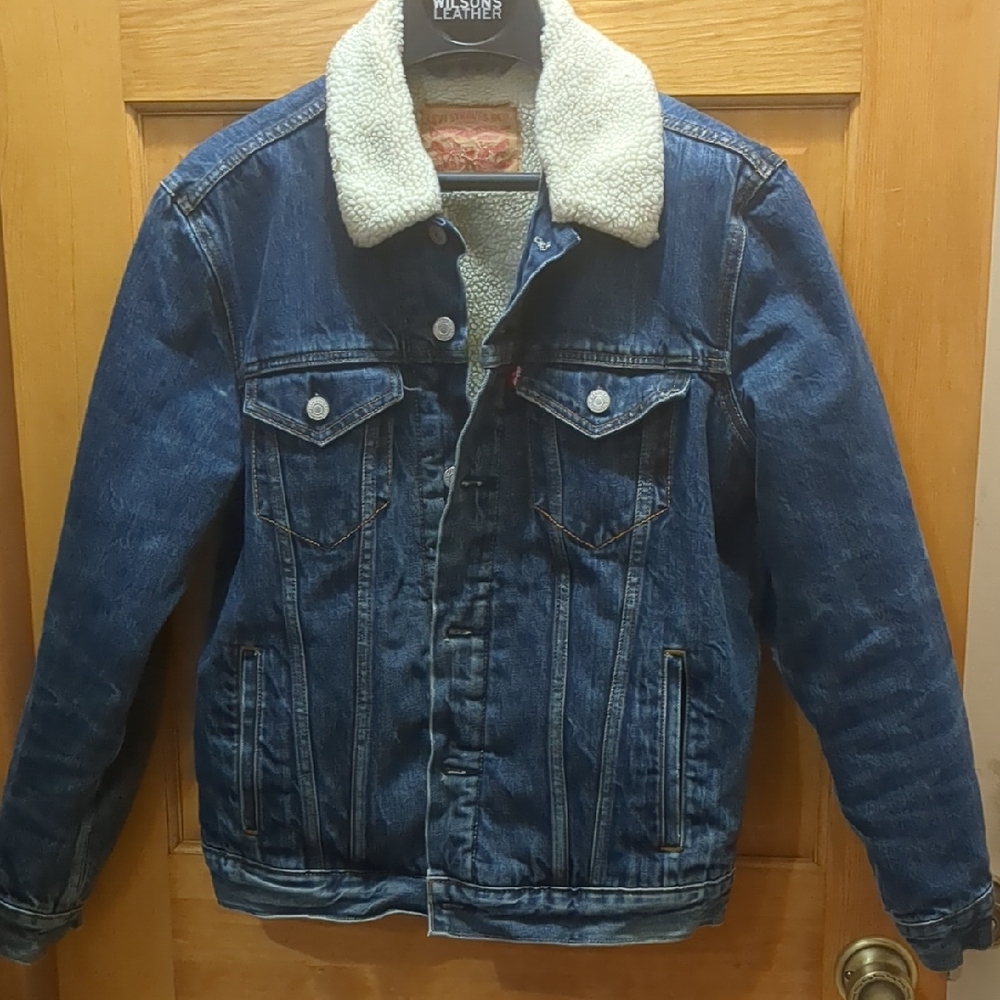 Levi's Dark Blue Denim Jacket with White Sherpa Collar